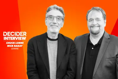 ‘Leanne’ Producer Chuck Lorre Says Audiences Have to “Want To Be Part” Of the Show For It To Succeed: “I Always Wanted To Be Sitting At The Bar With Sam and Cliff and Norm”