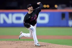Carlos Mendoza plans for Mets’ five-man rotation to stick — for now