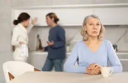 Dear Abby: My son’s fat, unhygienic girlfriend has changed him